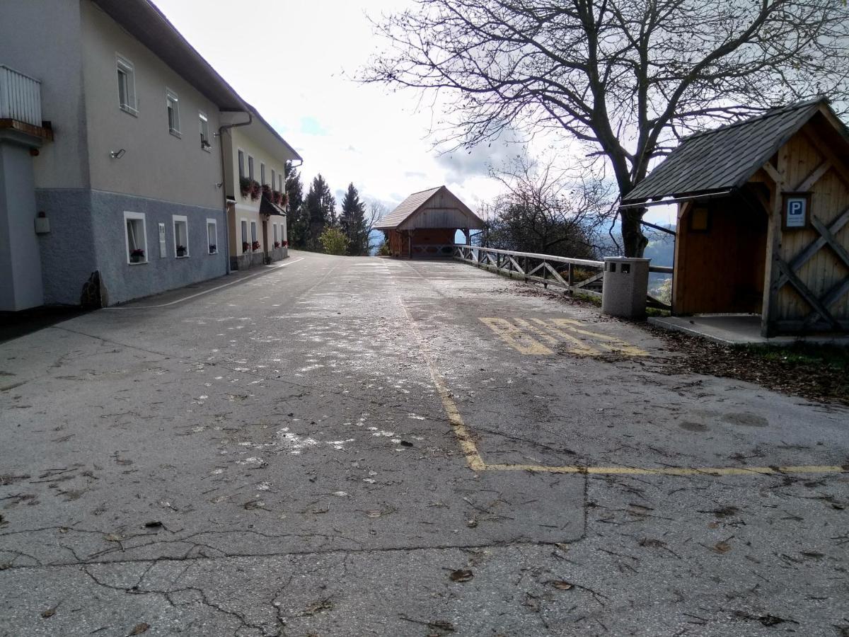 Gostilna Pension Blegos Poljane nad Škofjo Loko Εξωτερικό φωτογραφία